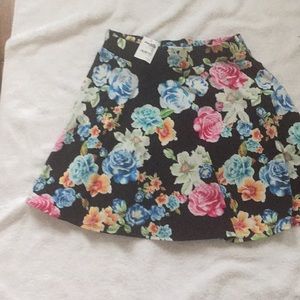Flowered skirt